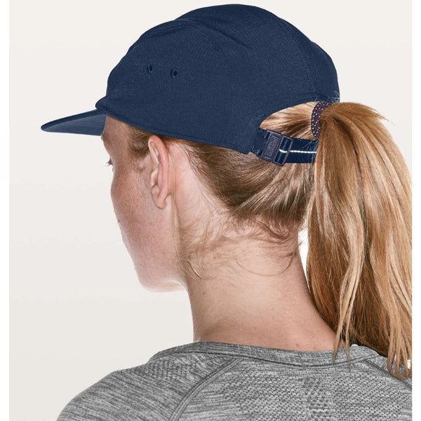 Lululemon Five Times Hat One Size Blue Tide NWOT 85841