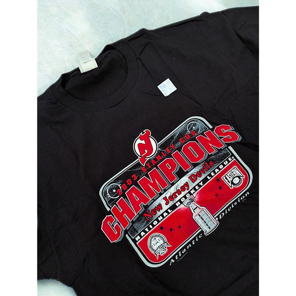 New Jersey Devils 2003 NHL Stanley Cup Champions T-Shirt NWT Lee Sport Men’s XL