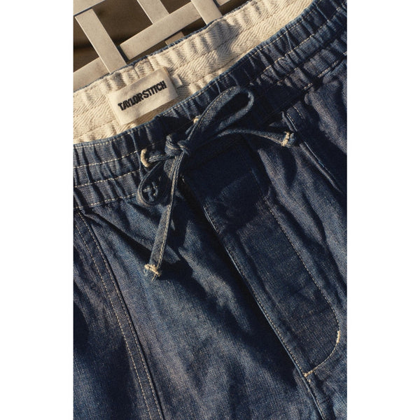 Taylor Stitch Breakwater Shorts XL Washed Indigo Chambray Organic Cotton NWOT