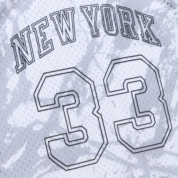 Patrick Ewing Knicks Mitchell & Ness Women’s Marble Swingman Jersey 2X NWT