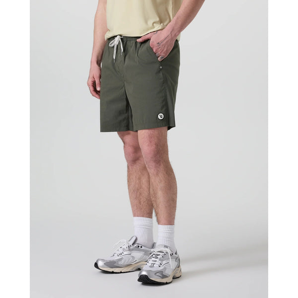 Vuori Kore Everyday Short 7” Lined Dark Oregano Mens Medium Athletic EUC