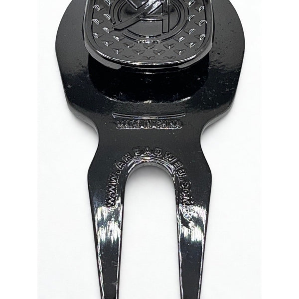 Wild Turkey Golf Club Divot Tool Magnetic Ball Marker Ahead Course Accessory