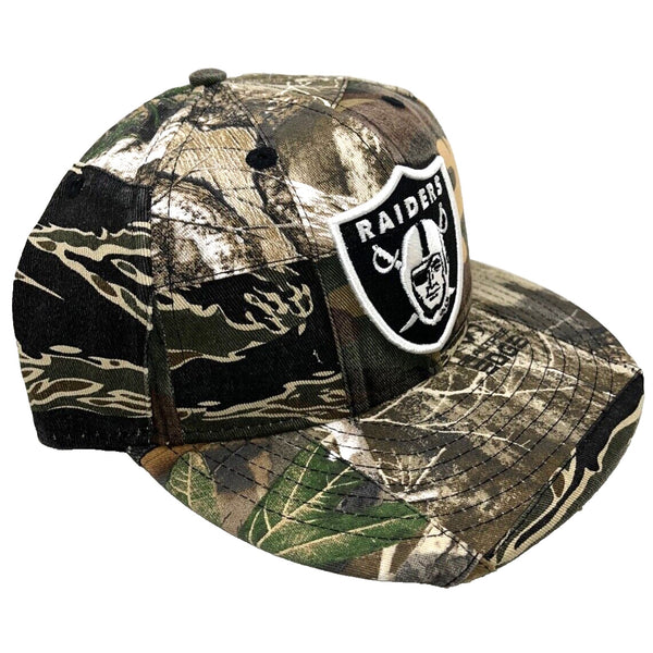 Las Vegas Raiders New Era Realtree Patchwork Camo 59FIFTY Fitted Hat 7 3/4 (2)