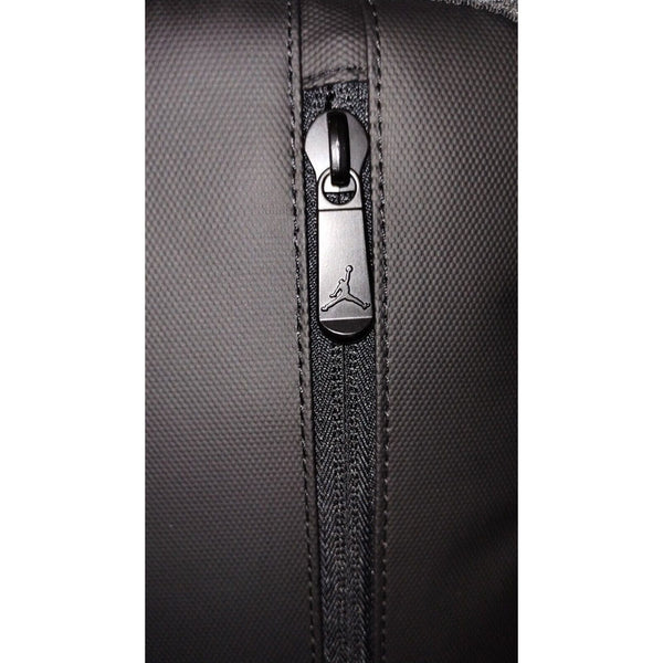 Jordan Travel Dopp Kit Toiletry Bag Black Red Jumpman Logo NWT 9A0473