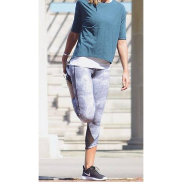 Lululemon Essential Rhythm Crop Leggings Sz 4 Diffusion Black White Luxtreme EUC
