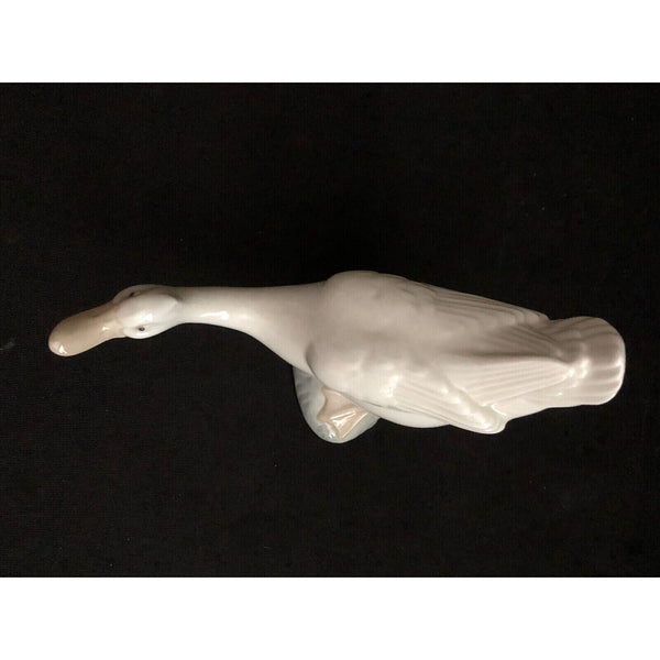 Lladro NAO "Suspicious Duck" 244 Porcelain Duck / Goose / Swan, 6" Long EPOC VTG