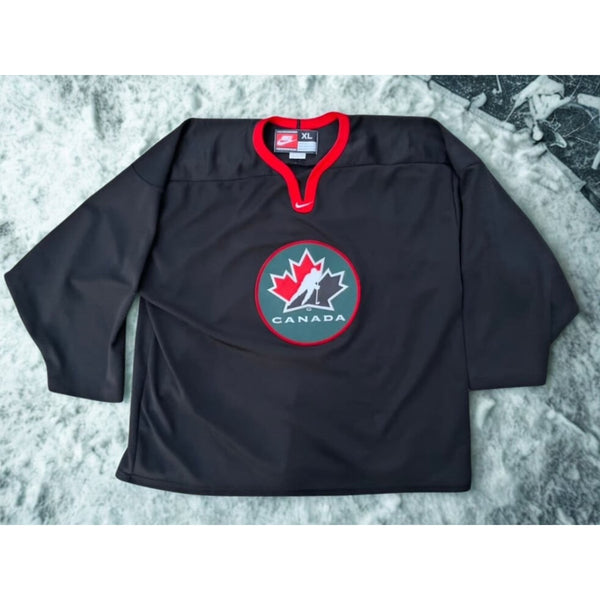 Nike Team Canada Hockey Jersey Black Red Maple Leaf Made in Canada XL Vintage