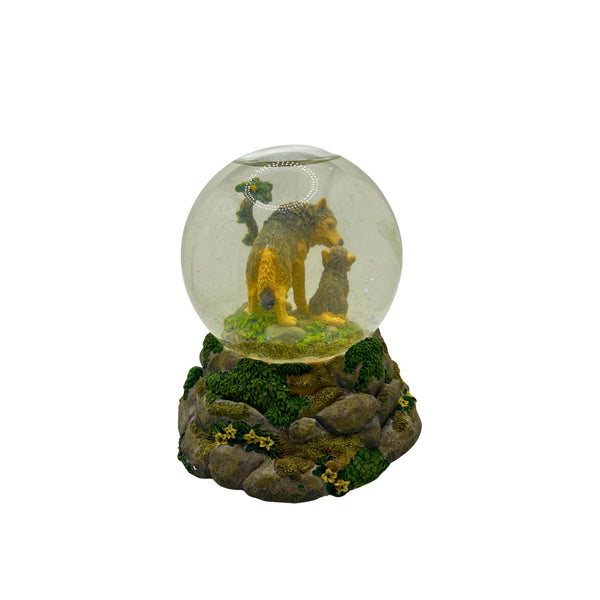 National Geographic Wolf Musical Snow Globe San Francisco Music Box Co. 1997