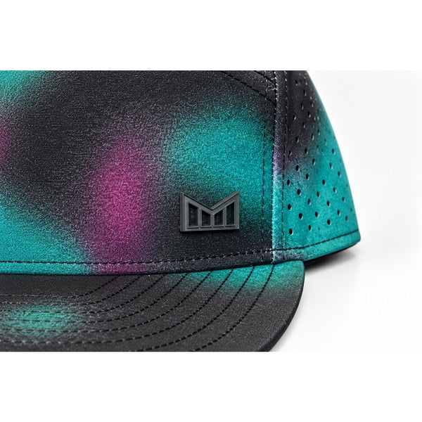 Melin Hydro Trenches Icon Aura Northern Lights Hat XL Snapback Cap NWT Rare