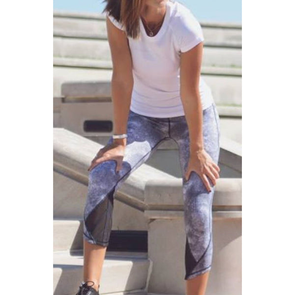 Lululemon Essential Rhythm Crop Leggings Sz 4 Diffusion Black White Luxtreme EUC